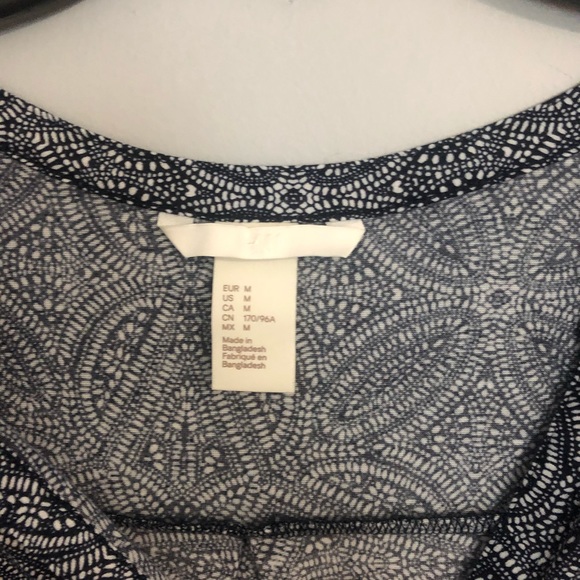 BOGO, EUC, Rue21and H&M blouses, size M - Picture 6 of 7